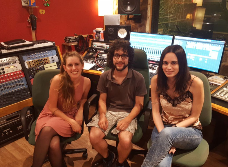 Raúl Vázquez con "Komorebi" en el estudio "El Señor Guindilla Records" (Murcia)